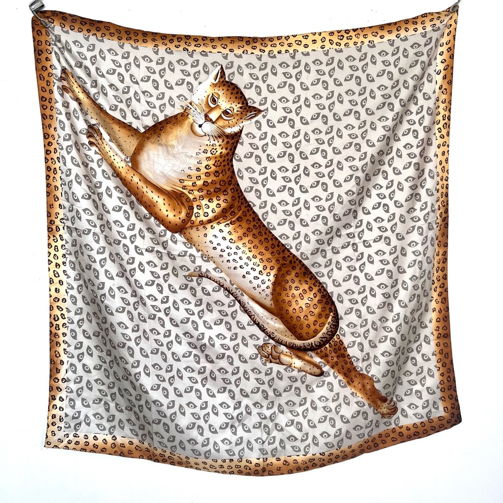 Cheetah scarf!